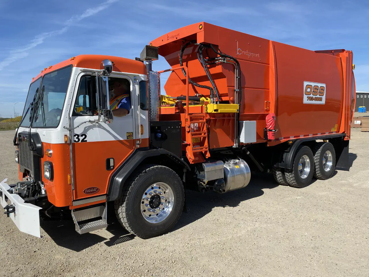 OSS Waste Truck